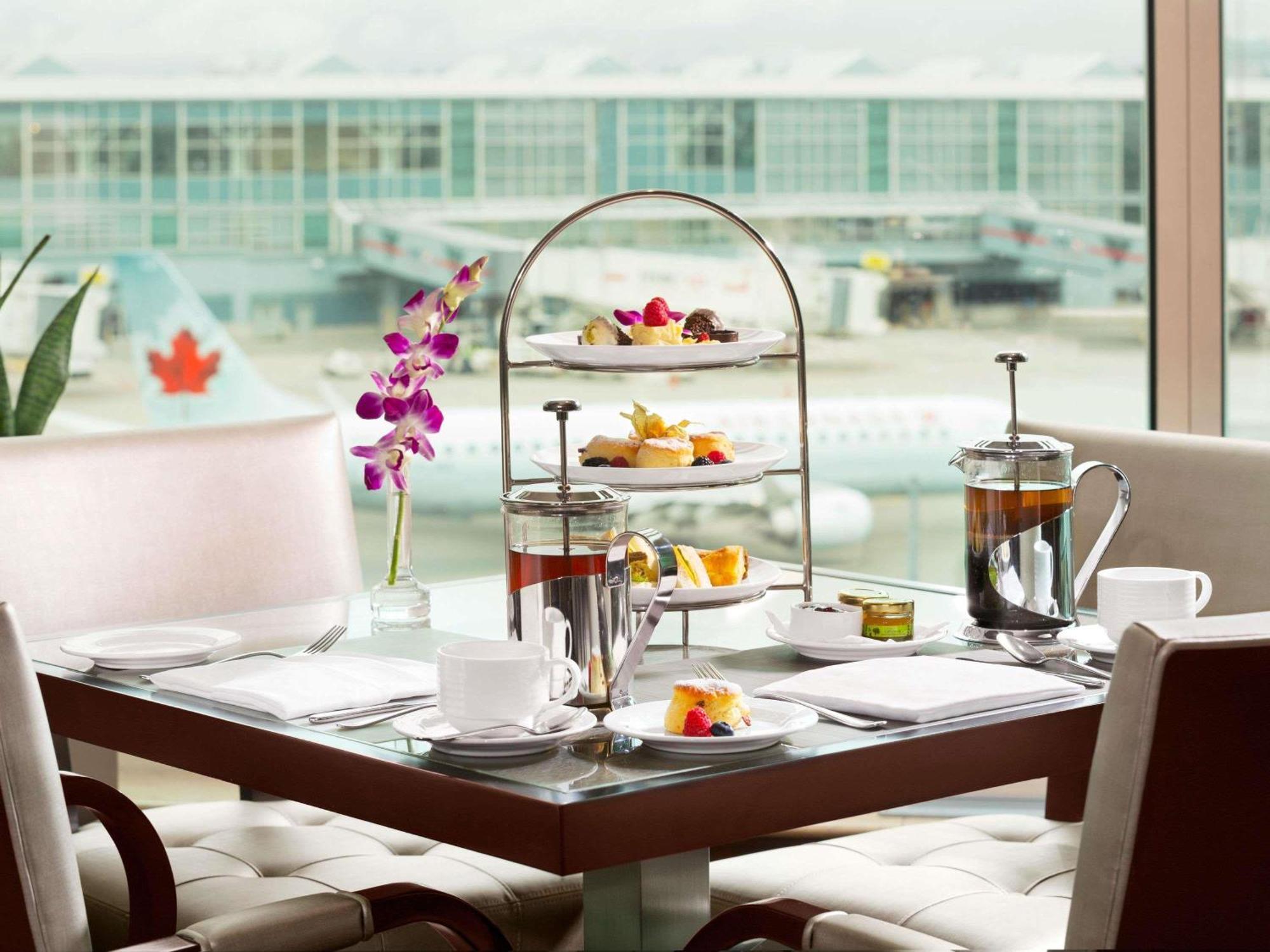 Fairmont Vancouver Airport In-Terminal Hotel Ρίτσμοντ Εξωτερικό φωτογραφία