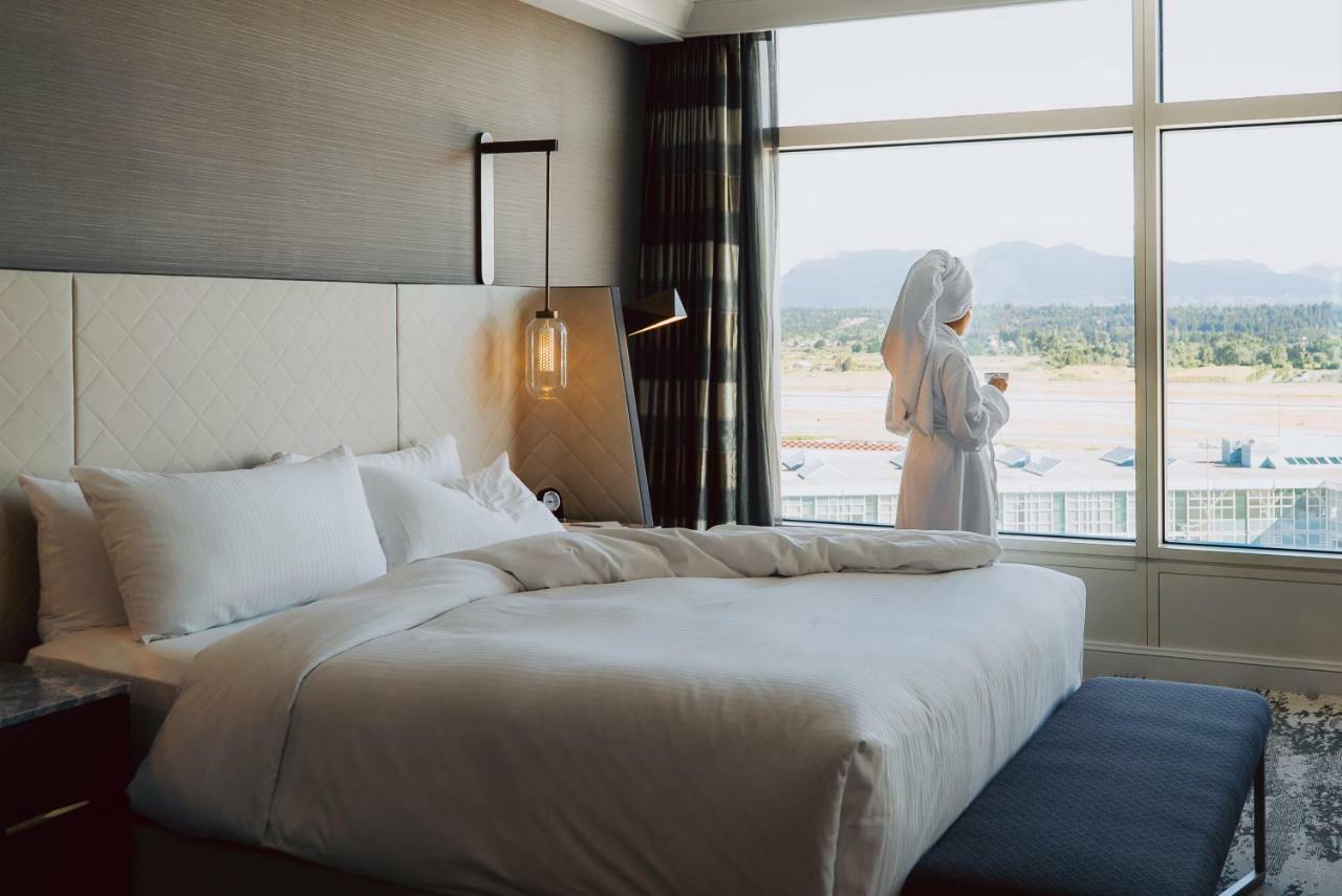 Fairmont Vancouver Airport In-Terminal Hotel Ρίτσμοντ Εξωτερικό φωτογραφία A guest room at the hotel